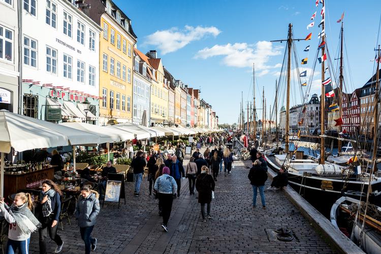 Der er masser af turister i Nyhavn. Men København er langt fra at være det turisthelvede, som nogle hævder. Arkivfoto Rasmus Flindt Pedersen