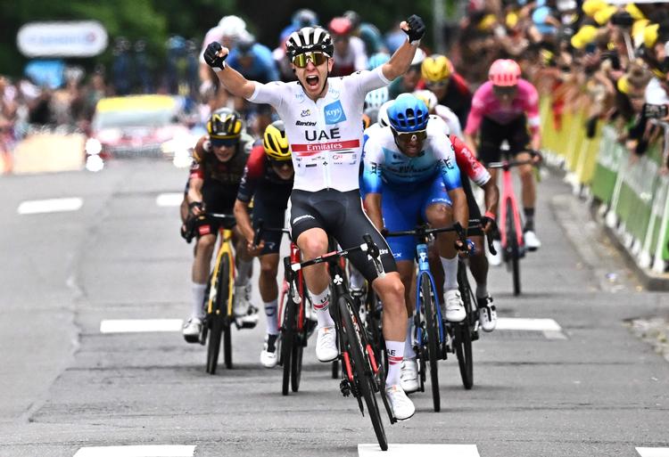 Ingen af rivalerne kunne holde trit med Tadej Pogacar, da sloveneren trådte hårdt i pedalerne på 6. etape.  Foto: Anne-christine Poujoulat/Ritzau Scanpix