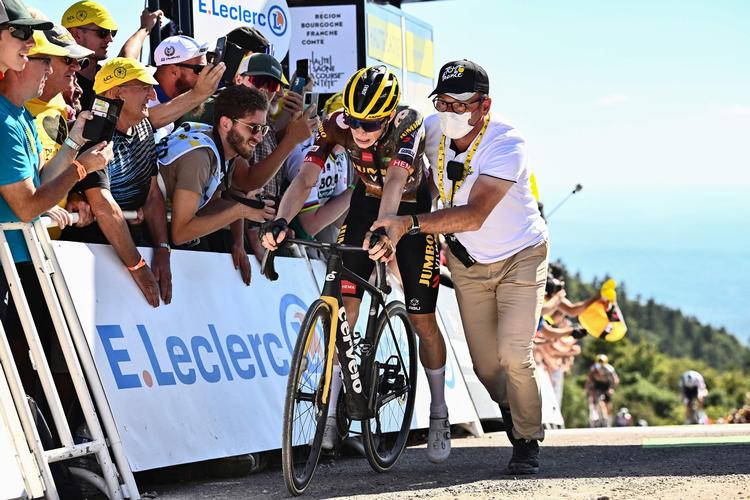  Jonas Vingegaard  var få meter fra at hente karrierens første etapesejr i Tour de France.  Foto: Marco Bertorello/Ritzau Scanpix