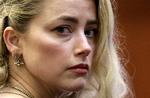 Amber Heard fotograferet under retssagen mellem hende og Johnny Depp tidligere på året. Foto: Evelyn Hockstein/Ritzau Scanpix