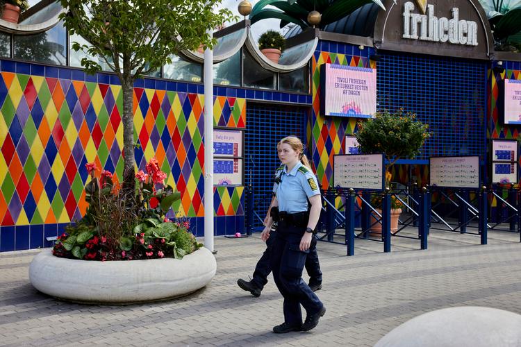 Det er ikke første gang, at der sker en ulykke i Cobraen. I 2008 blev fire unge kvæstet i forlystelsen.  Foto: Mikkel Berg Pedersen/Ritzau Scanpix