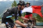 På tirsdagens bjergetape i Tour de France tabte Romain Bardet fra Team DSM mange minutter til de andre topryttere. Han skiller sig ud fra størstedelen af feltet ved at tale åbent om sin modstand mod gråzonestoffer i sporten. Foto: Marco Bertorello/Ritzau Scanpix
