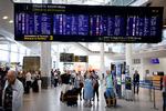 Nu står der ikke længere 'Cancelled' på de fleste SAS-afgange i Terminal 3 i Kø i Københavns Lufthavn.   Foto: Jens Dresling