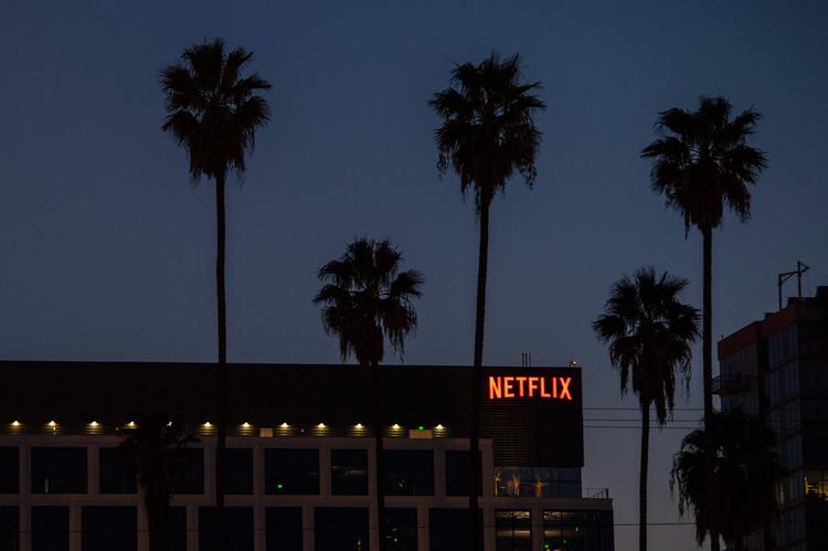 Netflix har knap 221 millioner abonnenter verden over. Det er 970.000 færre end i april.  Foto: Valerie Macon/Ritzau Scanpix