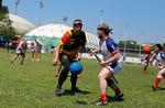 Amerikanske og canadiske sportsforbund skifter navn på sporten, der hidtil har været kendt som quidditch, og som stammer fra Harry Potter-universet. I Nordamerika vil sporten, hvor man løber rundt med en kost mellem benene, fremover blive kaldt quadball.  Foto: Tony Gentile/Ritzau Scanpix