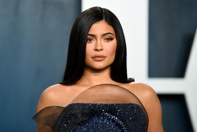 Kylie Jenner blev i 2019 udnævnt som 'verdens yngste selvskabte milliardær'. Den titel vakte dog kritik fra flere, som ikke mente, at hendes privilegerede baggrund kunne udelukkes fra ligningen.  Foto: Evan Agostini/Ritzau Scanpix