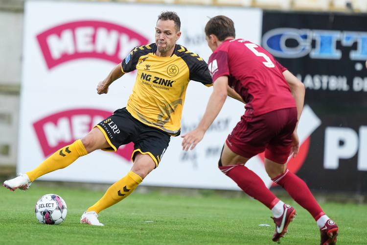 Anders K. Jacobsen (tv) blev matchvinder med sit mål i første halvleg. Foto: Claus Fisker/Ritzau Scanpix