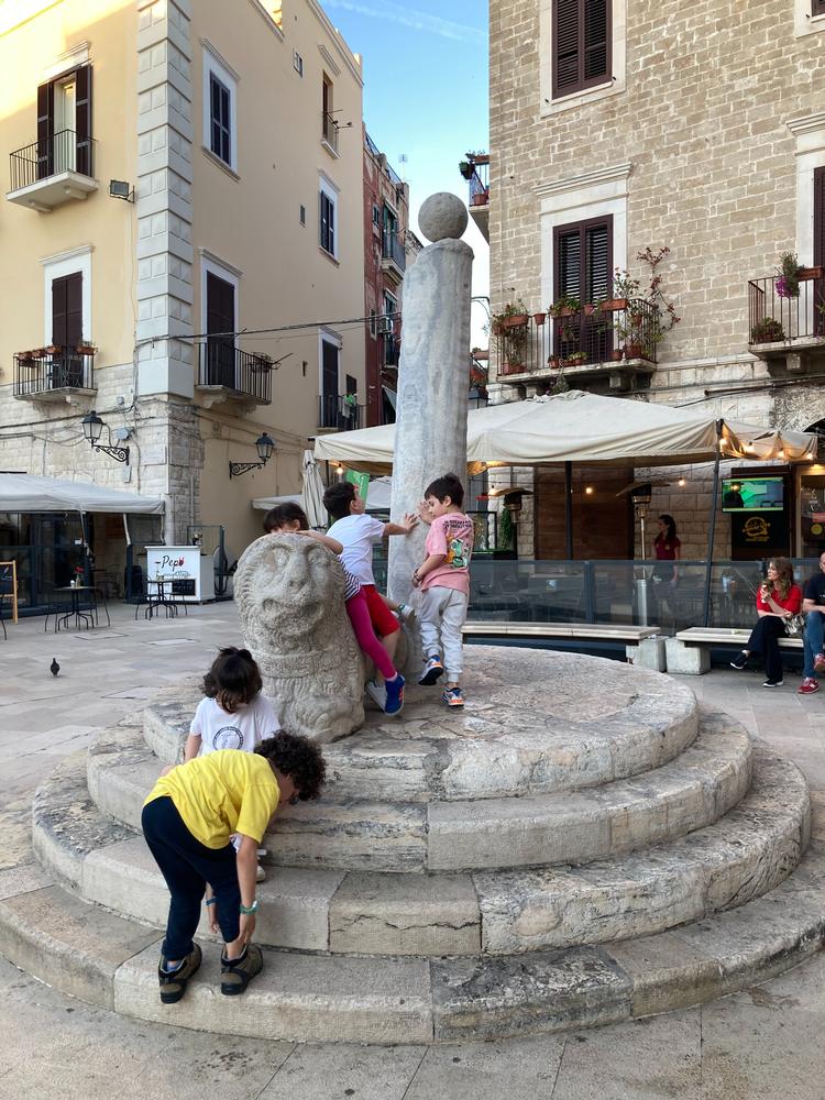 Den gamle bydel i Bari er blevet den hyggeligste i regionen Puglia på Italiens hæl efter en grundig sanering. Foto: Cecilie Marie Meyer