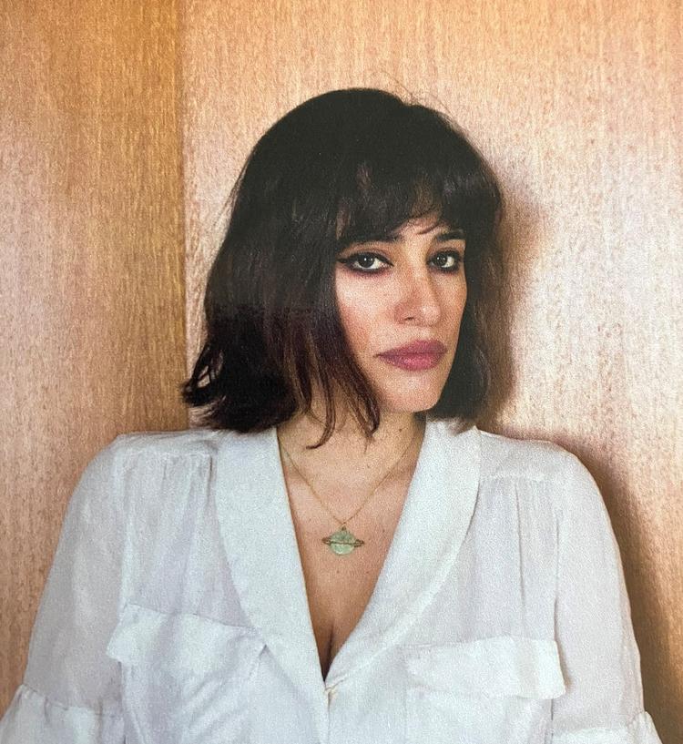 Polo Oloixarac har skrevet en grum satire over det litterære miljø, der viser, at hun kender det godt. Foto: Helene Insinger Foto: Helene Insinger