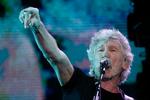 Roger Waters har i en alder af 78 år stadig højt løftet næve. Nu agiterer han for Rusland og Kina. 