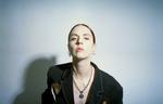 Mø genoplivet 90'er-hittet 'Spaceman' med babylon Zoo på sin nye single af samme navn. Foto: PR