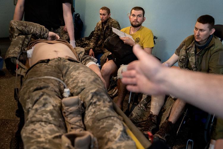 Politikens fotograf, Mads Nissen, har tidligere under krigen fotograferet sårede ukrainere i Ukraine.  Foto: Mads Nissen/POLITIKEN