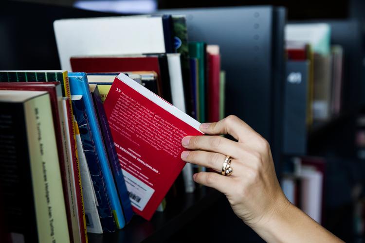 Det gebyrfri bibliotek forventes at øge antallet af lånere og skabe større brugertilfredshed..   Foto: Gregers Tycho