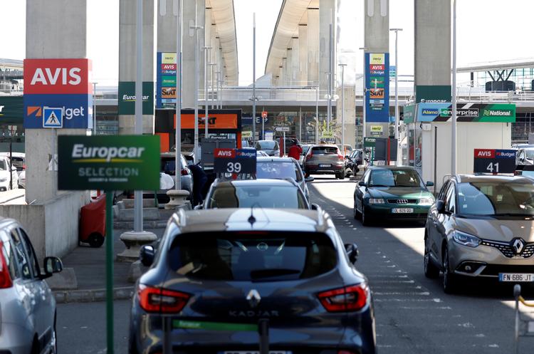  Danske forbrugere, som har lejet bilerne i udlandet, kan vanskeligt klage over for eksempel en ekstra regning.. Alle biludlejere er nemlig ikke medlem af det europæiske klagenævn. Foto: Charles Platiau/Ritzau Scanpix