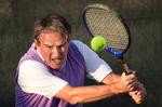 I februar 2015 spillede Jimmy Connors i Florida en opvisningskamp (foto) mod sin amerikanske landsmand Aaron Krickstein, som han havde besejret ved US Open i 1991 på sin 39 års fødselsdag efter en kamp over 4 timer og 41 minutter. Connors havde været nede 2-5 i femte sæt.  Foto: J Pat Carter/Ritzau Scanpix