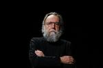    Den russiske ultranationalist Aleksandr Dugin forsøger i sin bog at lægge sporene til genrejsningen af det russiske imperium. Foto: Maxim Shemetov/Ritzau Scanpix