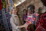   Daværende udviklingsminister Ulla Tørnæs på besøg i Kakuma-flytningelejren i det nordvestlige Kenya. Som minister havde hun specielt fokus på kvinders rettigheder og vilkår.  Foto: Miriam Dalsgaard