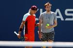 NEW YORK, NEW YORK - SEPTEMBER 02: Alexander Bublik of Kazakhstan and Holger Rune of Denmark react to a point against Quentin Halys and Adrian Mannarino of France during their Men's Doubles Second Round match on Day Five of the 2022 US Open at USTA Billie Jean King National Tennis Center on September 02, 2022 in the Flushing neighborhood of the Queens borough of New York City. Elsa/Getty Images/AFP == FOR NEWSPAPERS, INTERNET, TELCOS &amp; TELEVISION USE ONLY == Foto: Elsa/Ritzau Scanpix