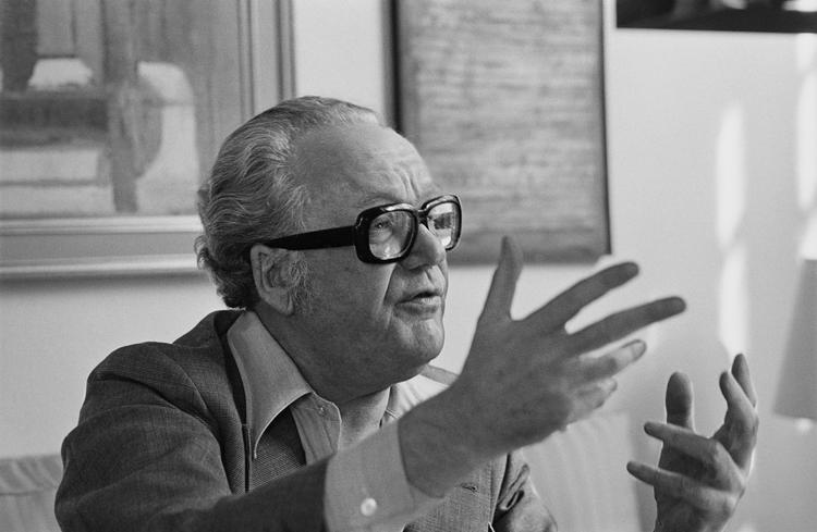 Forfatteren og journalisten Jane Aamund skulle egentlig have skrevet Aage Stentofts erindringer, men de nåede ikke at blive færdige inden hans død i 1990. Arkivfoto Ole Henning Hansen