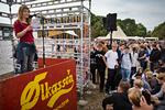 18-årige klimaaktivist Jelva Illeris Schultz holder tale ved dette års Ungdommens Folkemøde.   Foto: Martin Lehmann