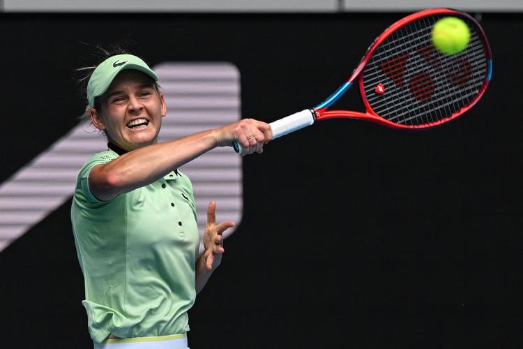 Fiona Ferro, der her ses under dette års Australian Open, er den seneste kvindelige tennisspiller, der beretter om seksuelle overgreb fra sin træners side, da hun var teenager.  Foto: Michael Errey/Ritzau Scanpix