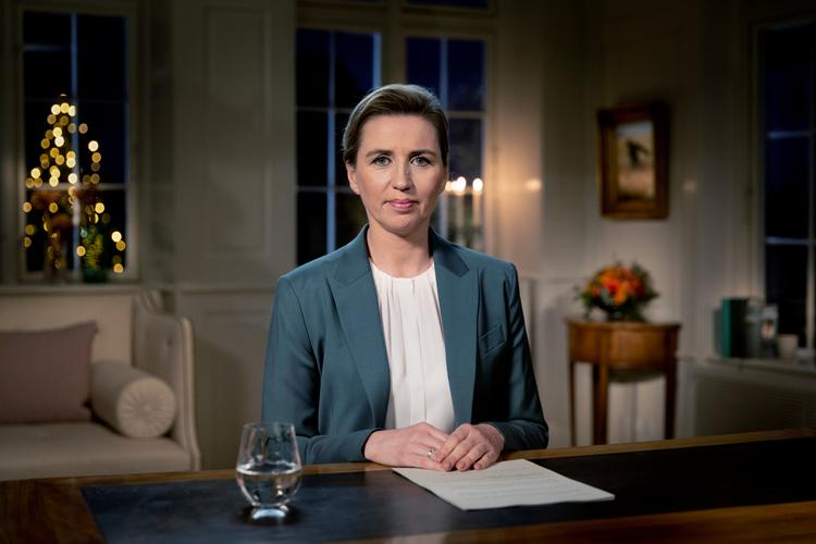 1. januar 2020 holdte statsminister Mette Frederiksen sin første nytårstale til nationen. Her proklamerede hun, at hun særligt var 'børnenes statsminister'. Knap tre år senere, mener flere, at hun ikke har levet op til sin selverklærede titel.  Foto: Mads Nissen