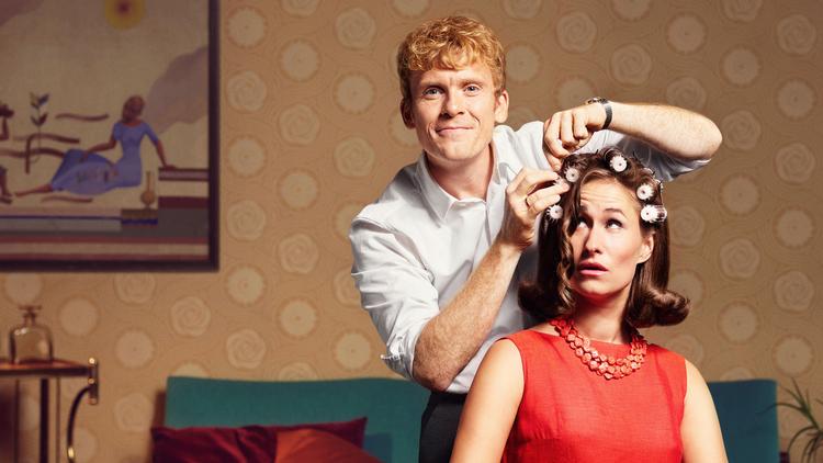 DR har haft svært ved at tiltrække store seerskarer til sine tv-serier de seneste år. Men DR håber, at den kommende tv-serie, 'Carmen Curlers' kan lave om på det. 'Carmen Curlers' får premiere 30. september på DRTV og 2. oktober på DR1. Foto: Martin Juul