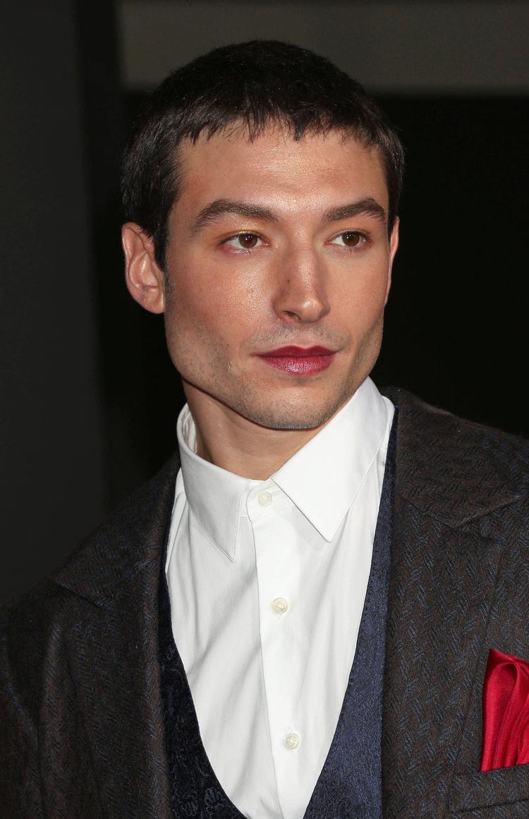 Skuespilleren Ezra Miller har været i kontakt med politiet en lang række gange over de seneste år. Nu vil Miller forsøge at gøre noget ved sine psykiske problemer, der ifølge skuespilleren selv er roden til alle sagerne.  Foto: zz/re/westcom/star Max/ipx/Ritzau Scanpix