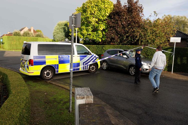 Politiet har valgt at indføre en sikkerhedszone på 100 meter rundt om den belgiske justitsminister Vincent Van Quickenbornes hjem i Kortrijk i Westflandern efter kidnapningstrusler.  Foto: Kurt Desplenter/Ritzau Scanpix