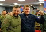 De prorussiske separatister jubler over afstemningsresultatet i de besatte regioner, der - ikke overraskende - endte med et stort flertal for løsrivelse fra Ukraine. Et resultat som kun ganske få lande ventes at anerkende. Foto: Alexander Ermochenko/Ritzau Scanpix