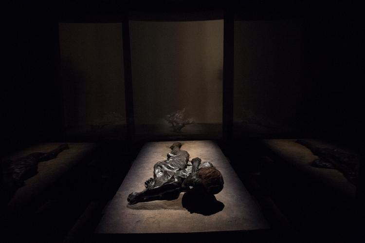 Grauballemanden er en af de mange genstande, som kræver, at klimaanlægget på Moesgaard Museum holdes i gang. Han blev fundet i en Nebel mose to kilometer syd for Grauballe ved Silkeborg under tørvegravning den 26. april. 1952.   Foto: Joachim Ladefoged/Ritzau Scanpix