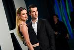 Adam Levine er havnet i en massiv shitstorm. Her ses han med hustruen, Behati Prinsloo. Foto: Evan Agostini/Ritzau Scanpix