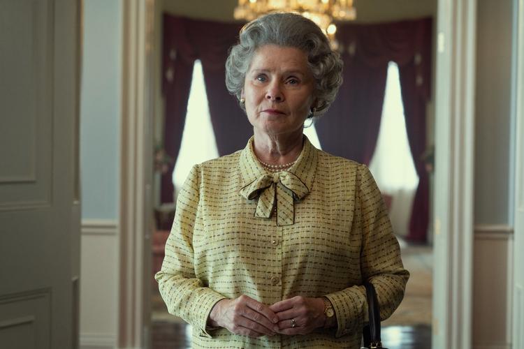 Imelda Staunton spiller  dronning Elizabeth II i den femte sæson af 'The Crown', som får premiere på Netflix til november. Pr-foto: Netflix/Keith Bernstein 