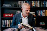 Lars Findsen fotograferet torsdag, hvor han signerede sin nye bog 'Spionchefen - Erindringer fra celle 18' i København. Foto: Emil Helms/Ritzau Scanpix