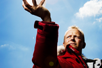 Is, sne og gletsjernes bevægelser er nøglen til Sebastian Mernilds viden om klimaforandringerne. Men nu skal han lede et center, der kan rumme forskere fra alle slags fagligheder. 