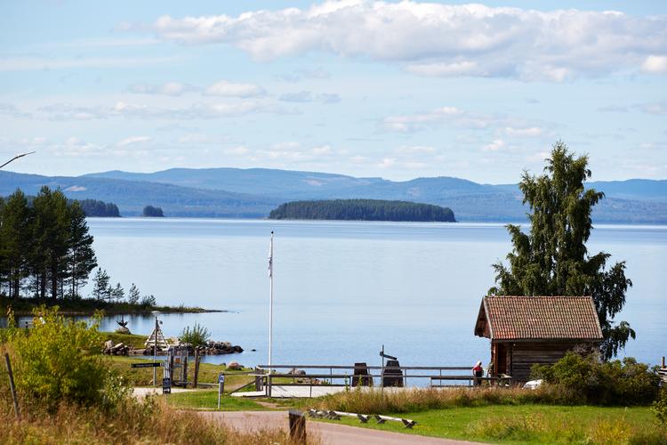 Dalarna i Midtsverige har alt det, vi forbinder med Sverige lige fra storslået natur til idylliske landsbyer.   Foto: Morten Langkilde