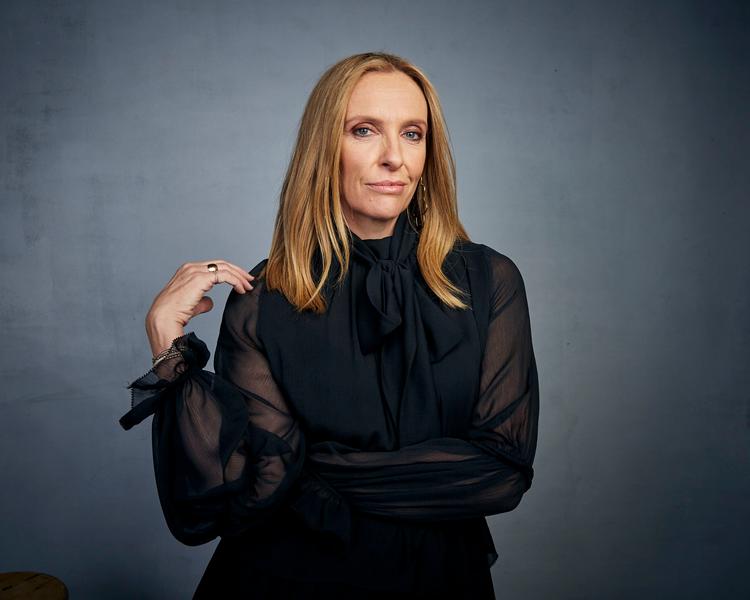 Der er noget ubestikkeligt over både Toni Collettes udstråling og hendes sikre måde at vælge roller på.  Foto: Taylor Jewell/Ritzau Scanpix