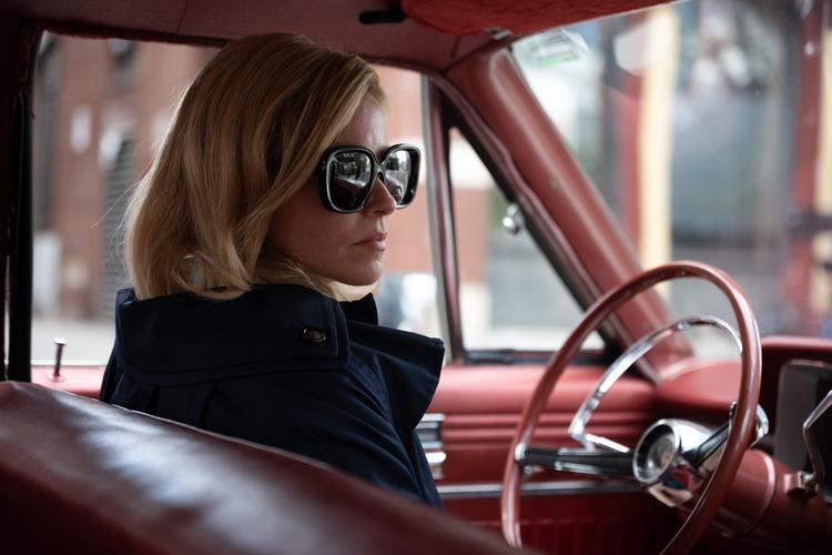 Husmoderen Joy møder undergrundsnetværket The Janes, da hun selv har brug for en abort. Men er hun for privilegieblind til at se aktivisternes udfordringer ?  Foto: Wilson Webb/Wilson Webb