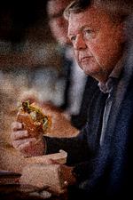 Burgeren var klimavenlig, da Moderaterne præsenterede klimaudspil med dyrere fly og en CO2-afgift til landbruget. Foto: Martin Lehmann