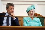  Kronprins Frederik og dronning Margrethe deltog 4. oktiver ved Folketingets åbning. Prins Joachim blev i Paris. Foto: Jens Dresling