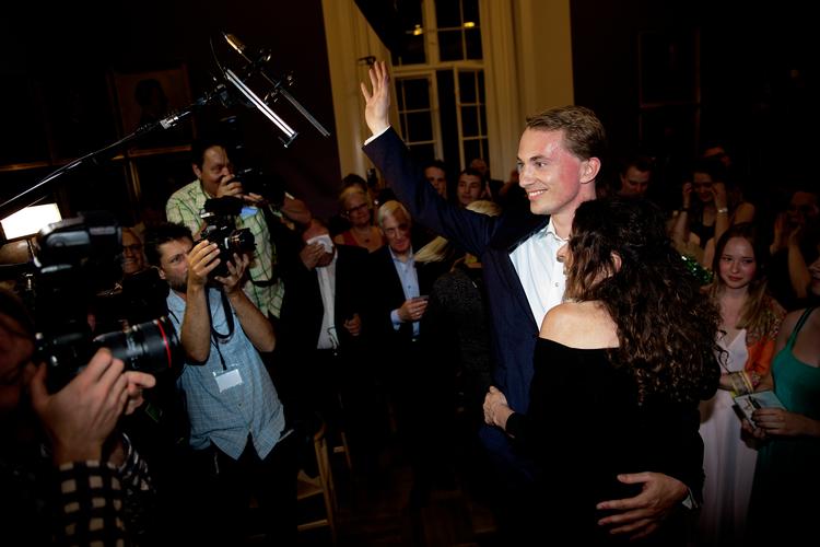 For bare otte år siden slog Morten Messershcmidt alle rekorder og fik 465.758 stemmer til et EU-valg. Nu kæmper partiet for at komme over spærregrænsen. Foto: Peter Hove Olesen