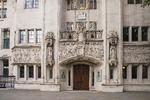 Det er her i Supreme Court i London, at beslutningen er blevet truffet.  Foto: Libor Sojka/AP