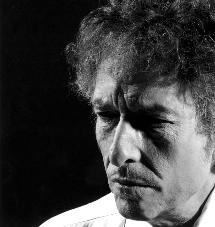 Fans har tidligere kunnet købe signerede udgaver af Bob Dylans 'Chronicles'-bog, og her var underskrifterne autentiske. Ellers signerer han sjældent noget som helst. Foto: William Claxton