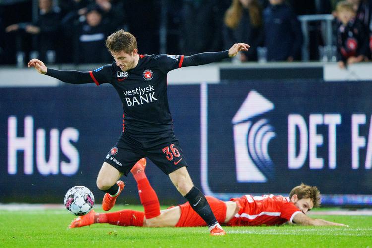 FC Midtjyllands topscorer Anders Dreyer løb mange meter mandag aften på MCH Arena i Herning. De fleste noget forgæves.  Foto: Bo Amstrup/Ritzau Scanpix