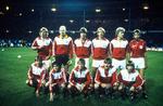 Det danske hold inden EM-kvalifikationskampen mod England på Wembley i 1983. Det blev en historisk sejr. Foto: Finn Frandsen
