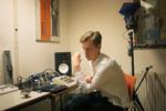 I weekenden kan du fejre det endnu smarte undergrunds-pladeselskab Posh Isolation, som musikeren Loke Rahbek var med til at skabe for nu 13 år siden. Foto: Marie Hald