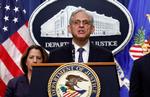Justitsminister Merrick Garland har sat navn på den særlige anklager, der skal håndtere undersøgelsen af sagen mod Donald Trump.  Foto: Evelyn Hockstein/Ritzau Scanpix
