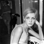 Vipperne sad i frynser rundt om øjnene på den britiske model Twiggy. Her er hun fotograferet i London i oktober 1966 - samme år hun blev udråbt til 'The Face of '66' i Daily Express.   Foto: Bob Dear/Ritzau Scanpix