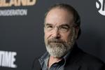 Mandy Patinkin blev en verdensstjerne takket være rollen som Saul i tv-serien 'Homeland'.  Foto: Richard Shotwell/Ritzau Scanpix