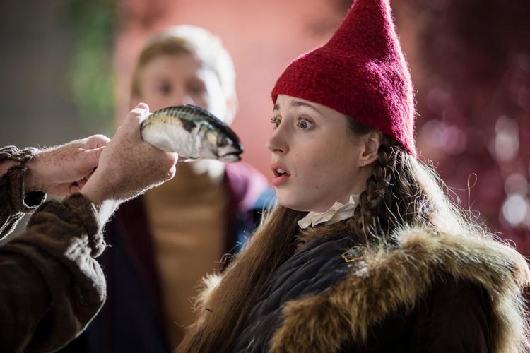 Når DR og TV 2 fremover laver tv-serier med børneskuespillere, som for eksempel julekalenderne om Tinka, der her ses, har de et særligt ansvar for at sikre, at der er ordnede forhold for de mange børn og unge, som medvirker. Foto: Per Arnesen